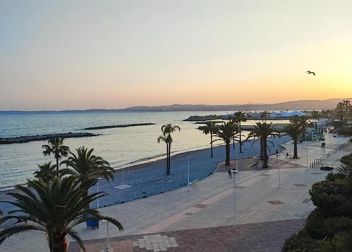 Grand Bord De Mer- Acces Direct Aux Plages Apartmán *